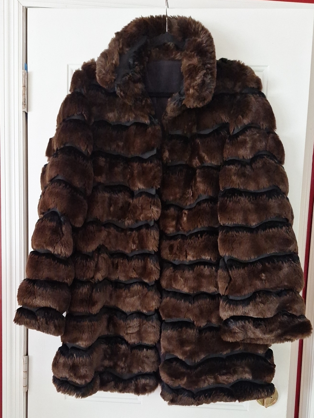 Donna Salyers Fabulous Furs Rich Brown Plush Dress Coat.